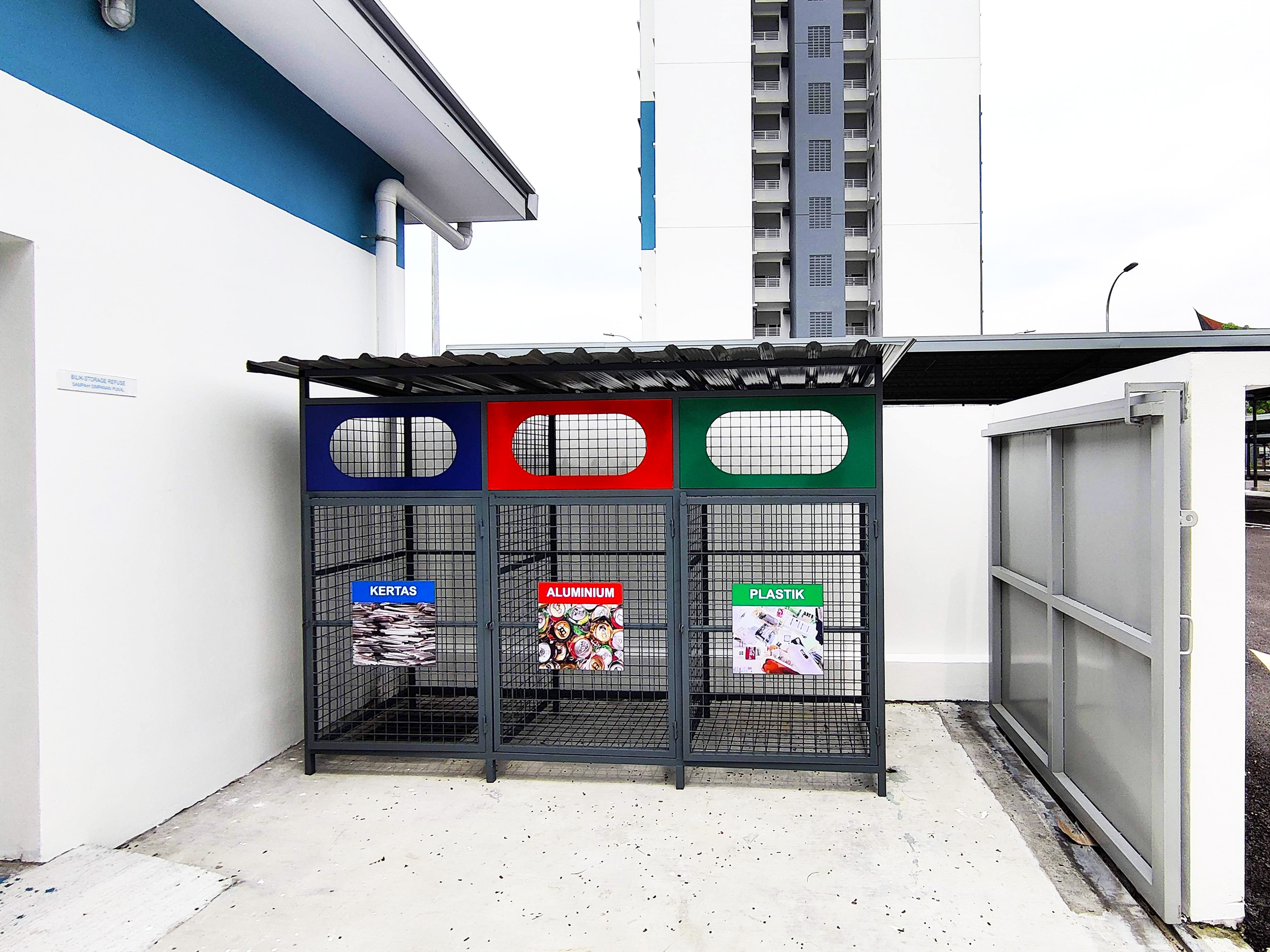 Recycling Cages