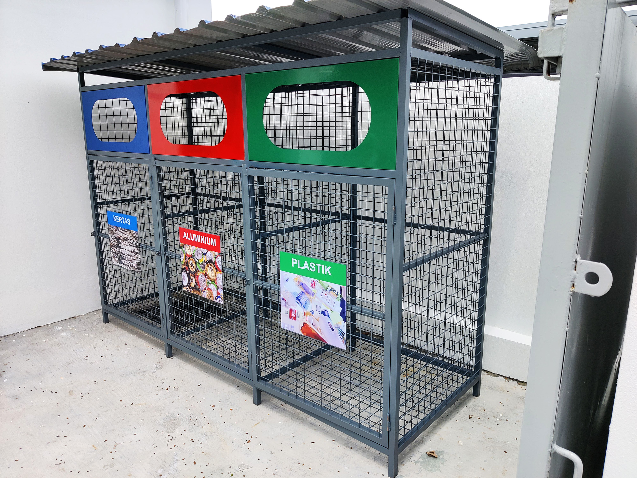 Recycling Cages